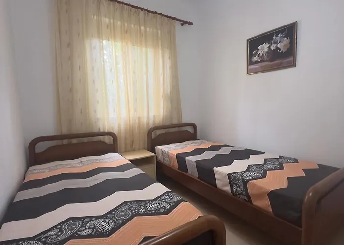 Beautiful At Lura 1, Gjiri Lalzit بيت للعطل دراس