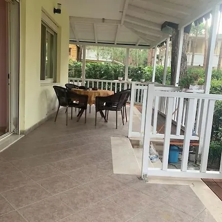 Beautiful At Lura 1, Gjiri Lalzit Holiday home
